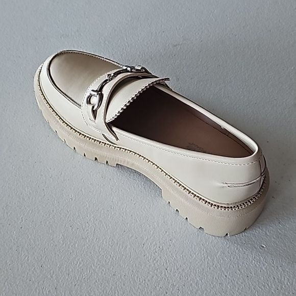 NIB Skechers Modern Rugged Sweet Choice, Off White Size 9 - Picture 2 of 6